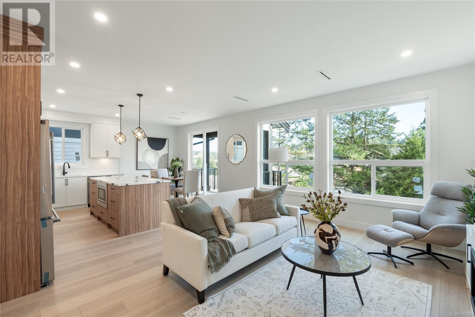 2339 Swallow Pl