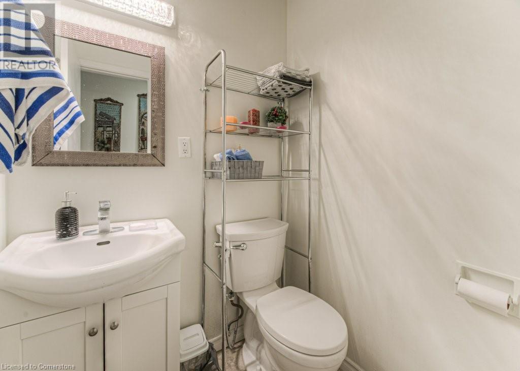 52 MONTCALM Drive Unit# 7