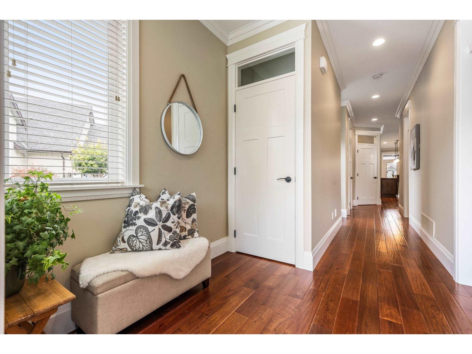 2 5882 COWICHAN STREET|Garrison Crossing