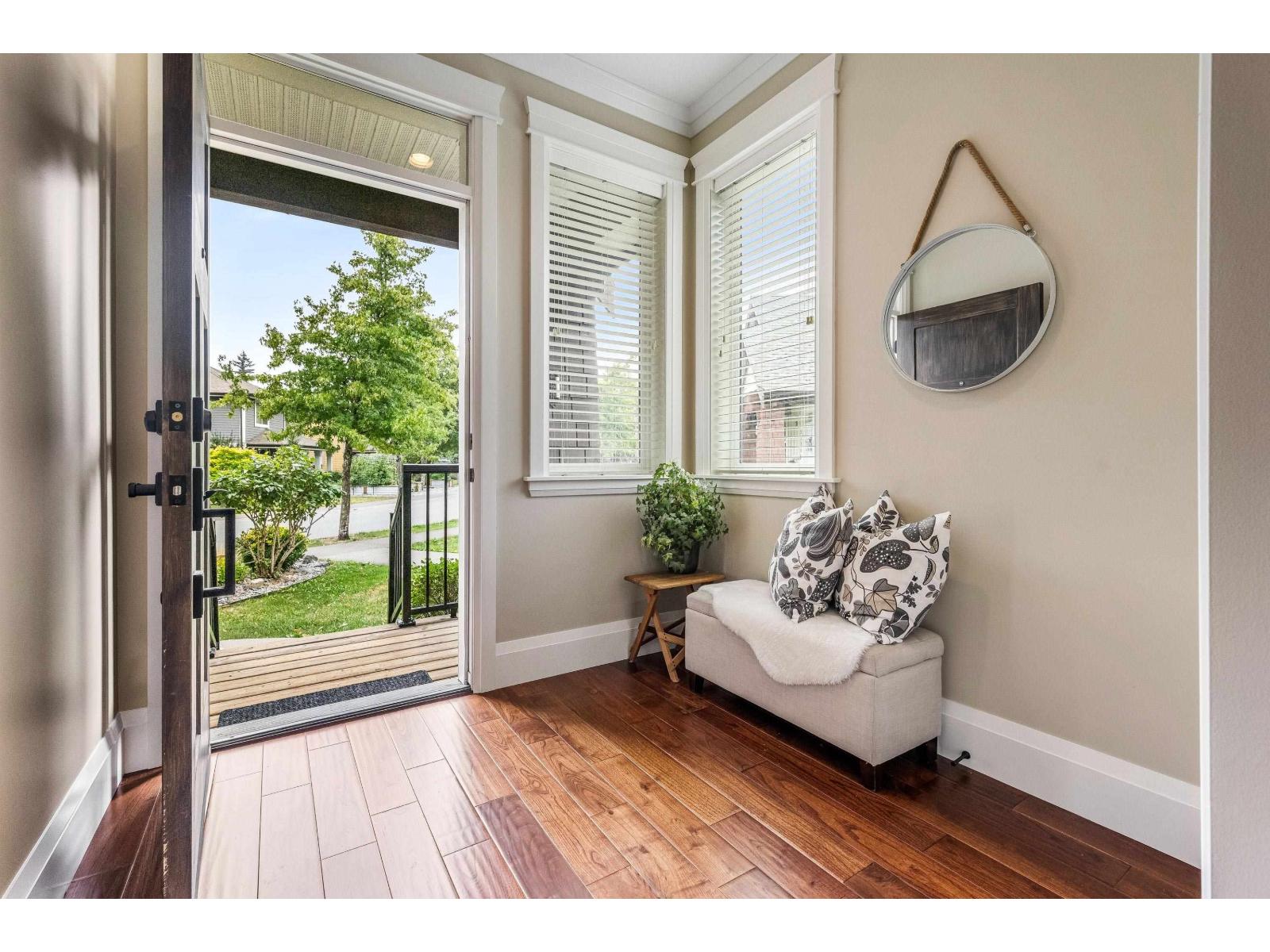 2 5882 COWICHAN STREET|Garrison Crossing