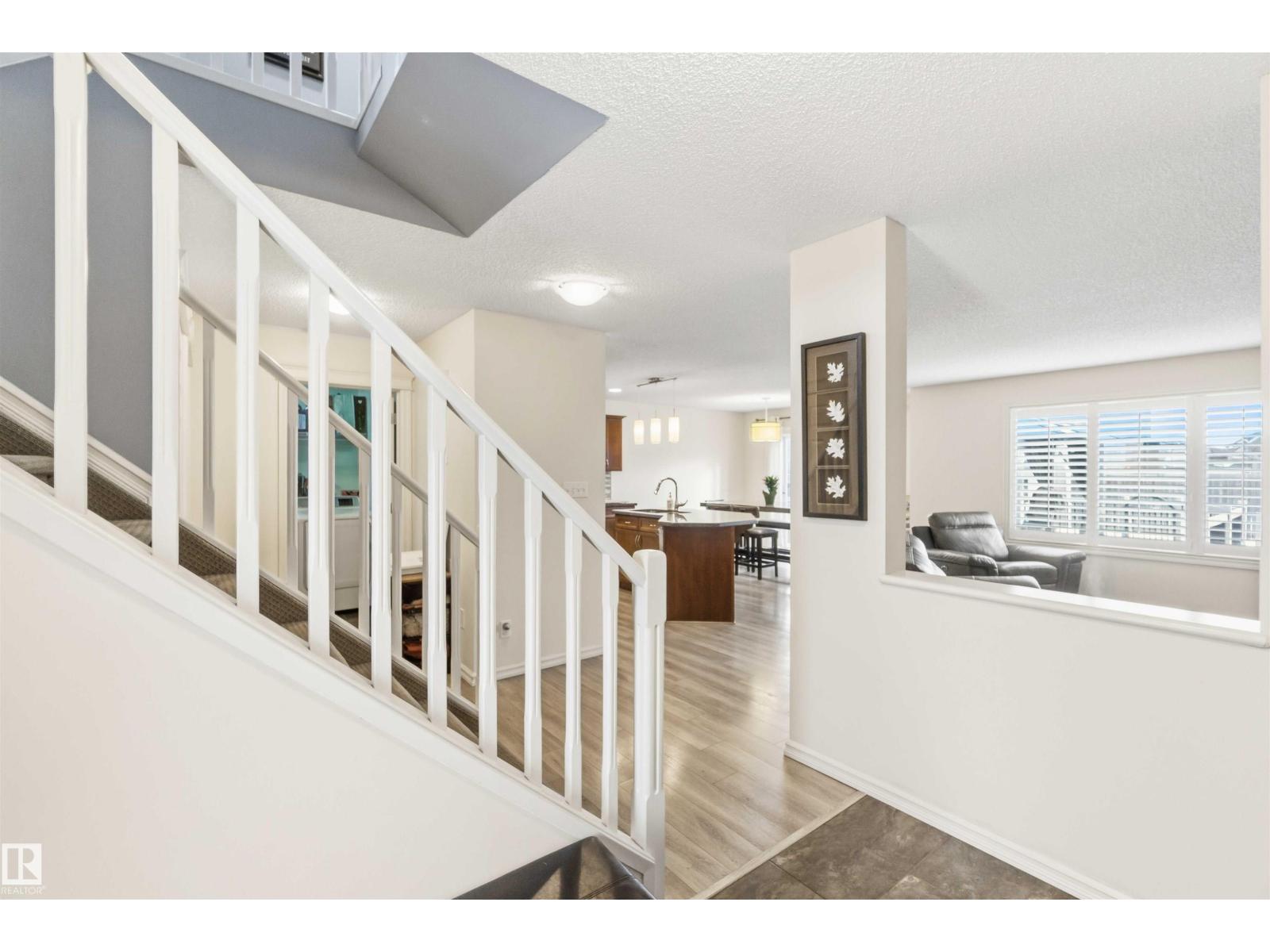 25 WHISTLER PL