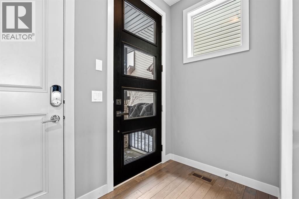 279 Chaparral Valley Way SE