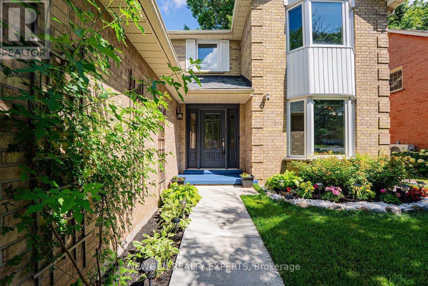 31 STOCK COURT