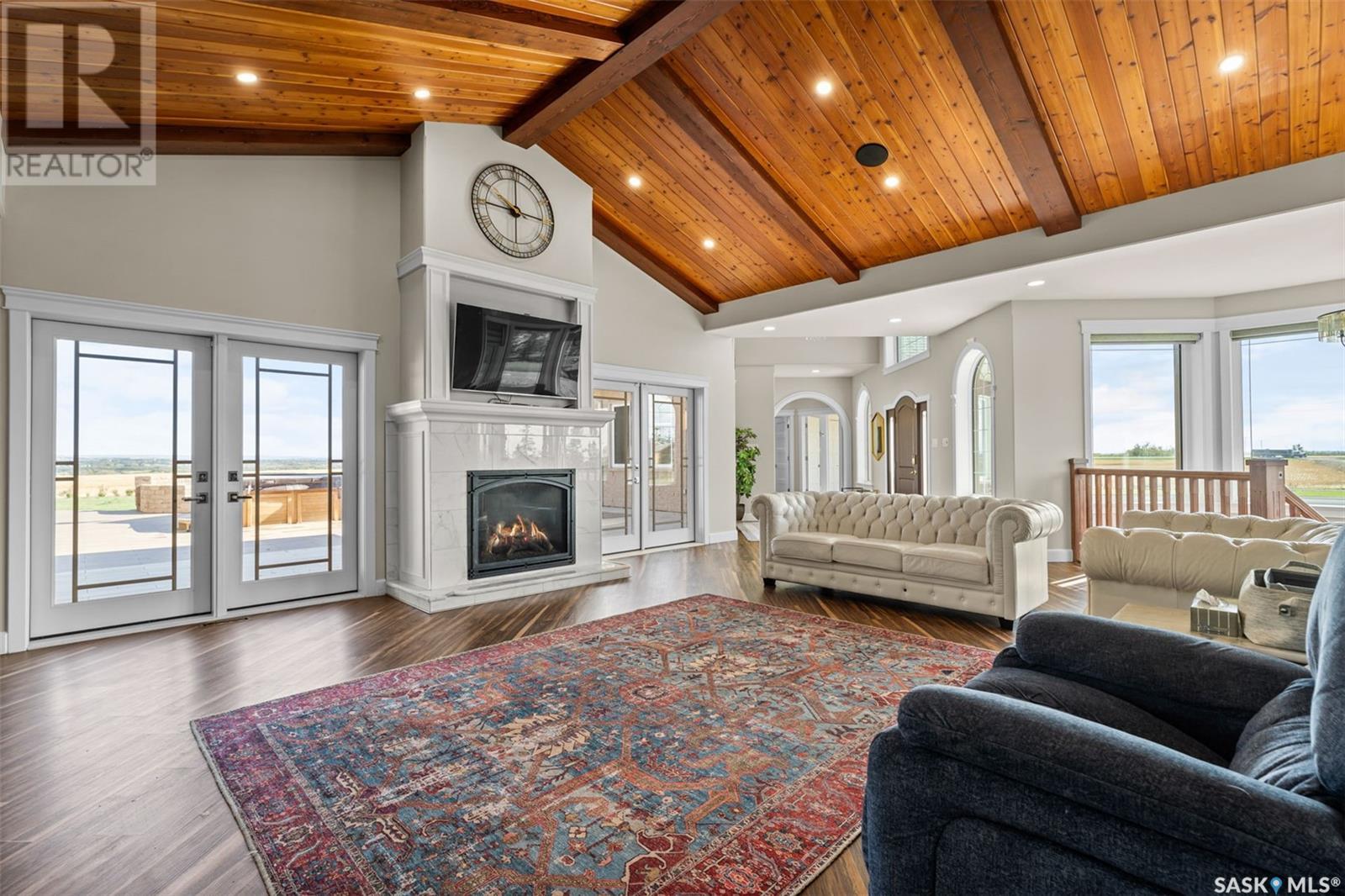 Kamsack Luxe Estate
