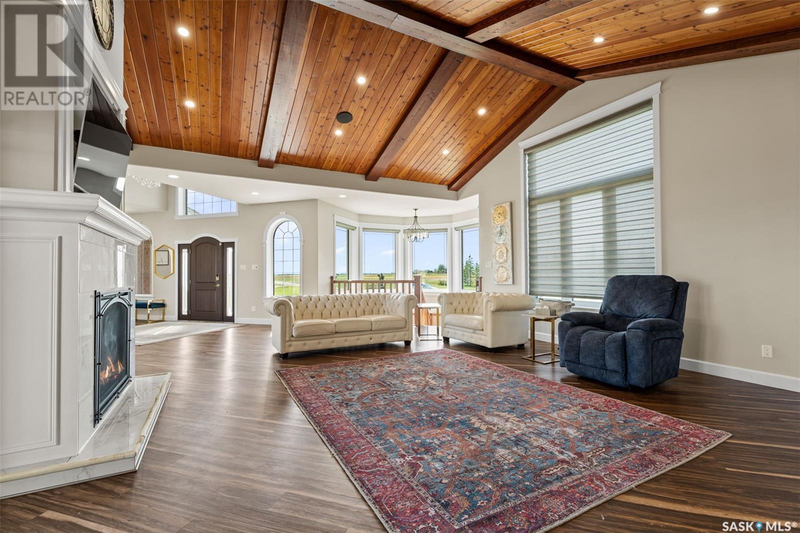 Kamsack Luxe Estate