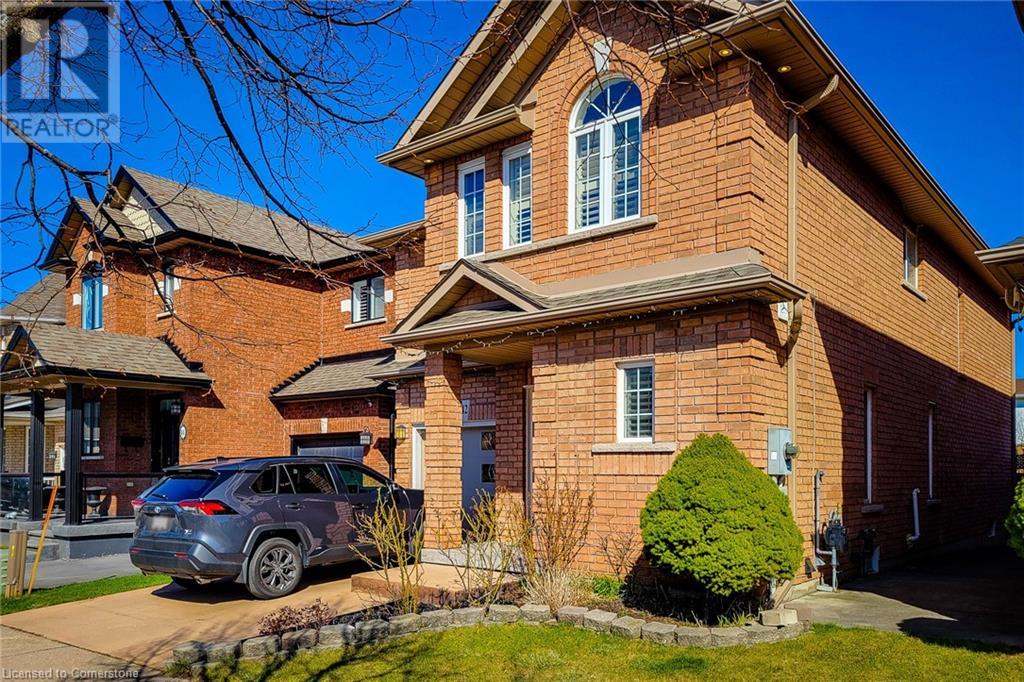 42 PEACHWOOD Crescent