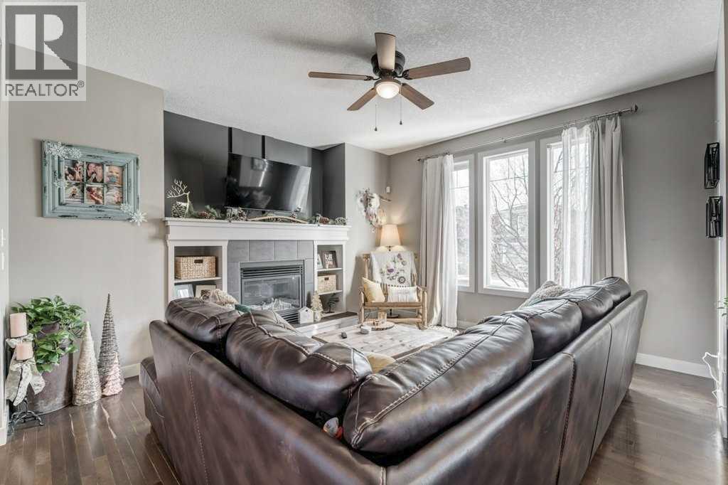 1326 Ravenswood Drive SE