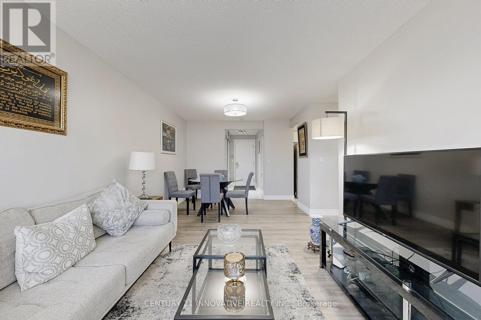 501 - 1000 THE ESPLANADE N