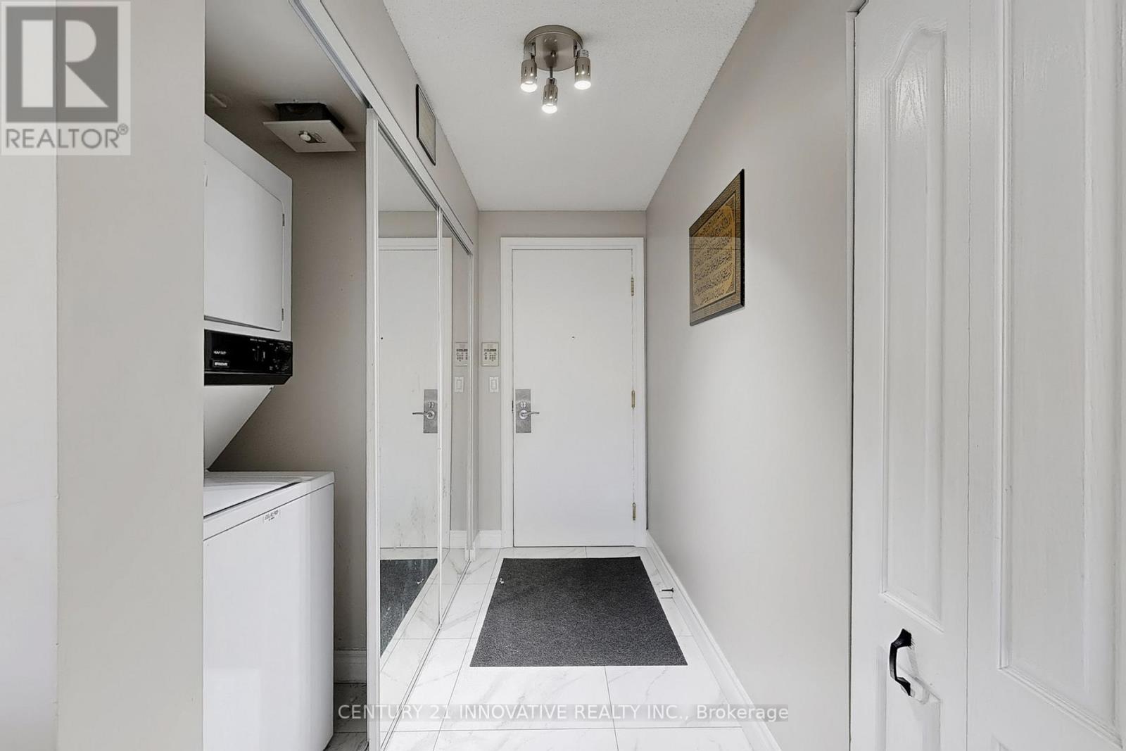 501 - 1000 THE ESPLANADE N