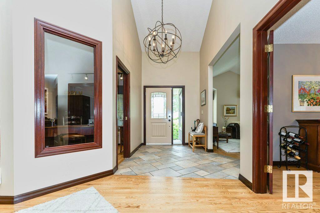 216 OMAND DR NW