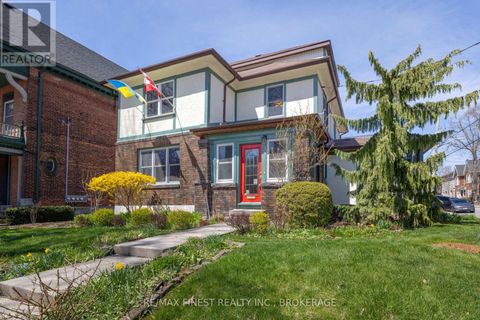 180 KING STREET E Kingston (Central City East) ON K7L3A2