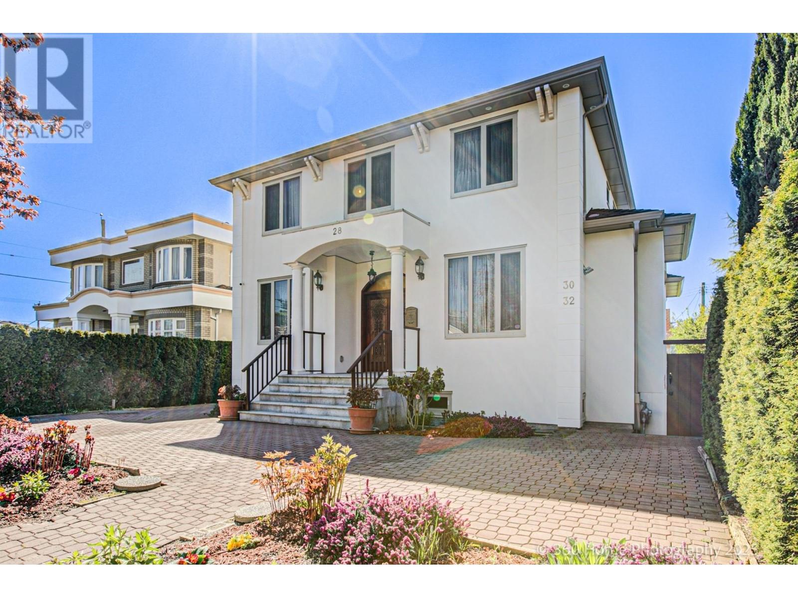 28 W 47TH AVENUE