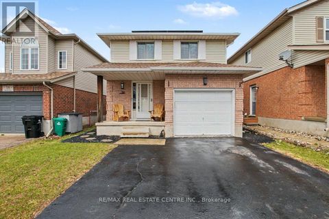 32 MARISA STREET Kitchener ON N2K3V8