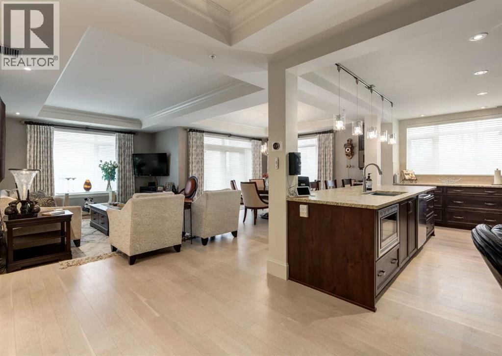 102, 121 Quarry Way SE