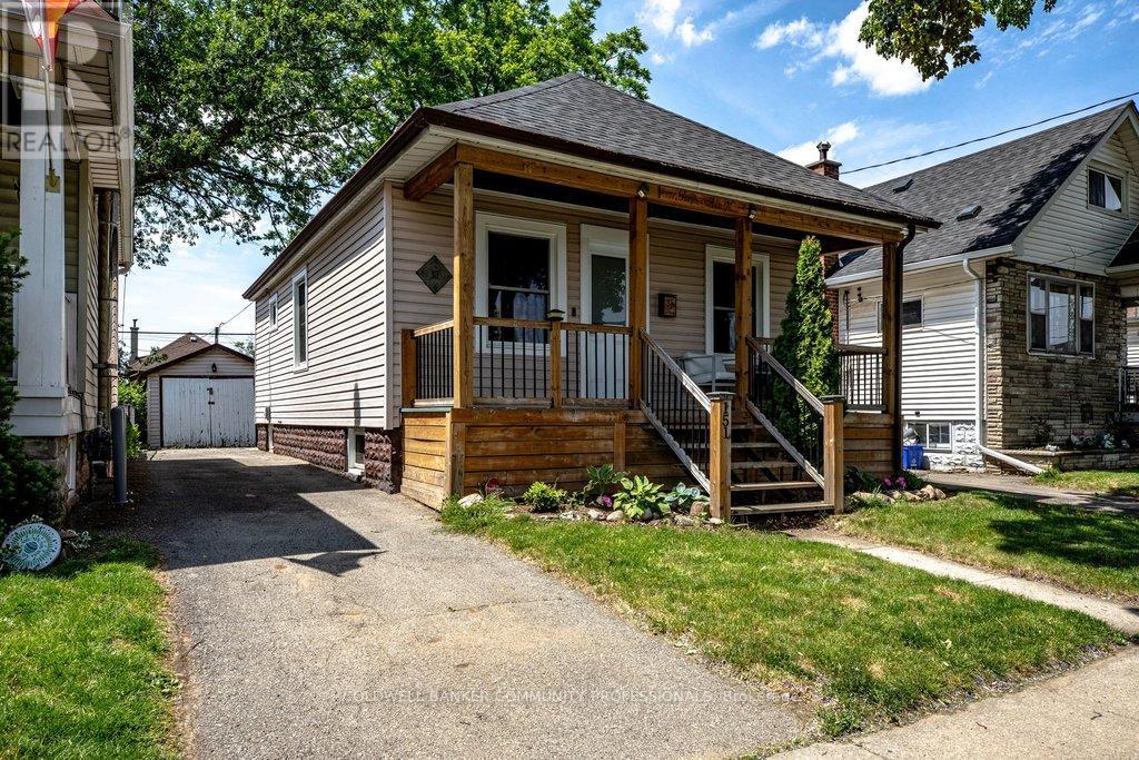 151 TRAGINA AVENUE N