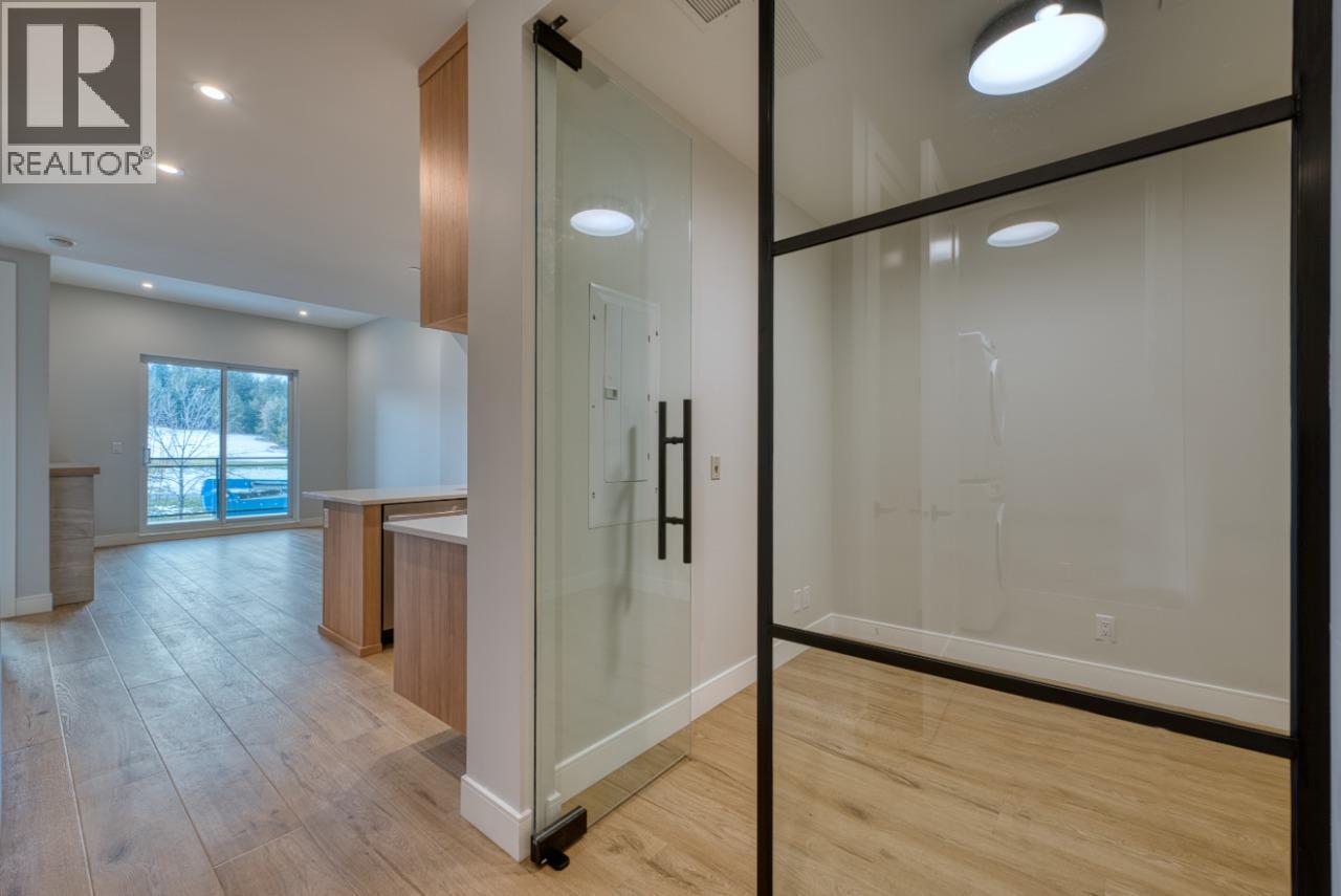 75 Predator Ridge Drive Unit# 208