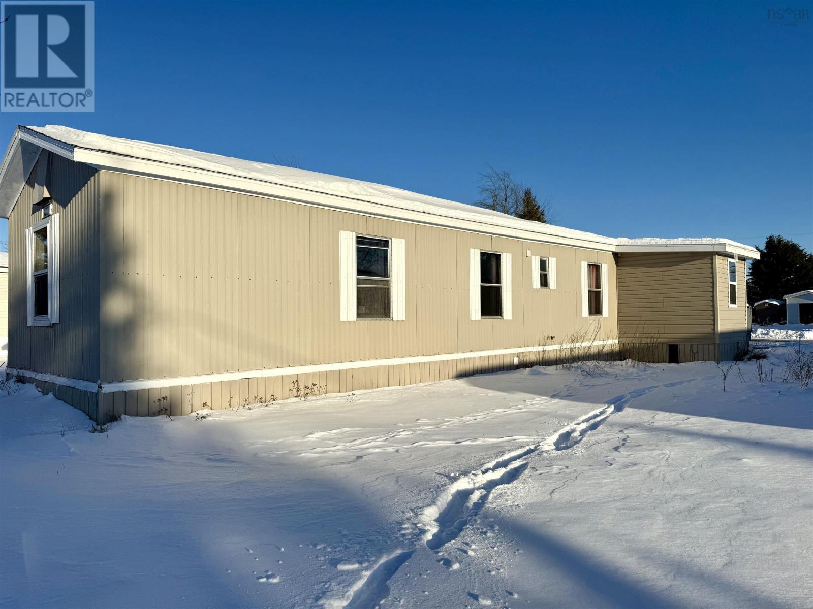 16 Brentwood Estates