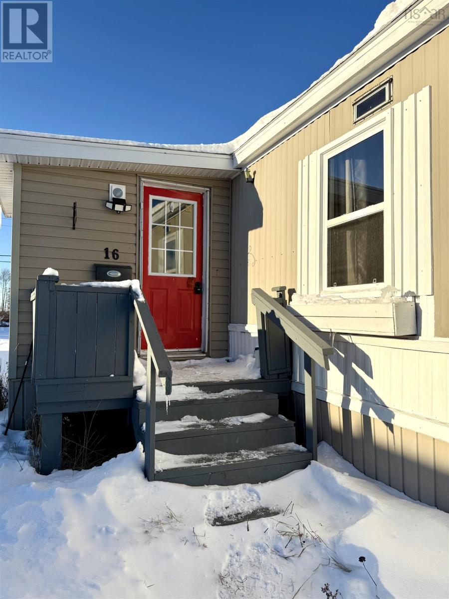 16 Brentwood Estates