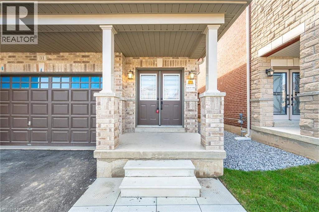 31 HUNTSWORTH Avenue