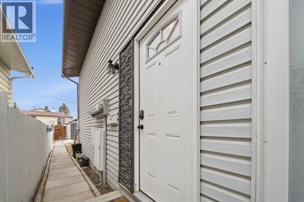 A, 1407 44 Street SE