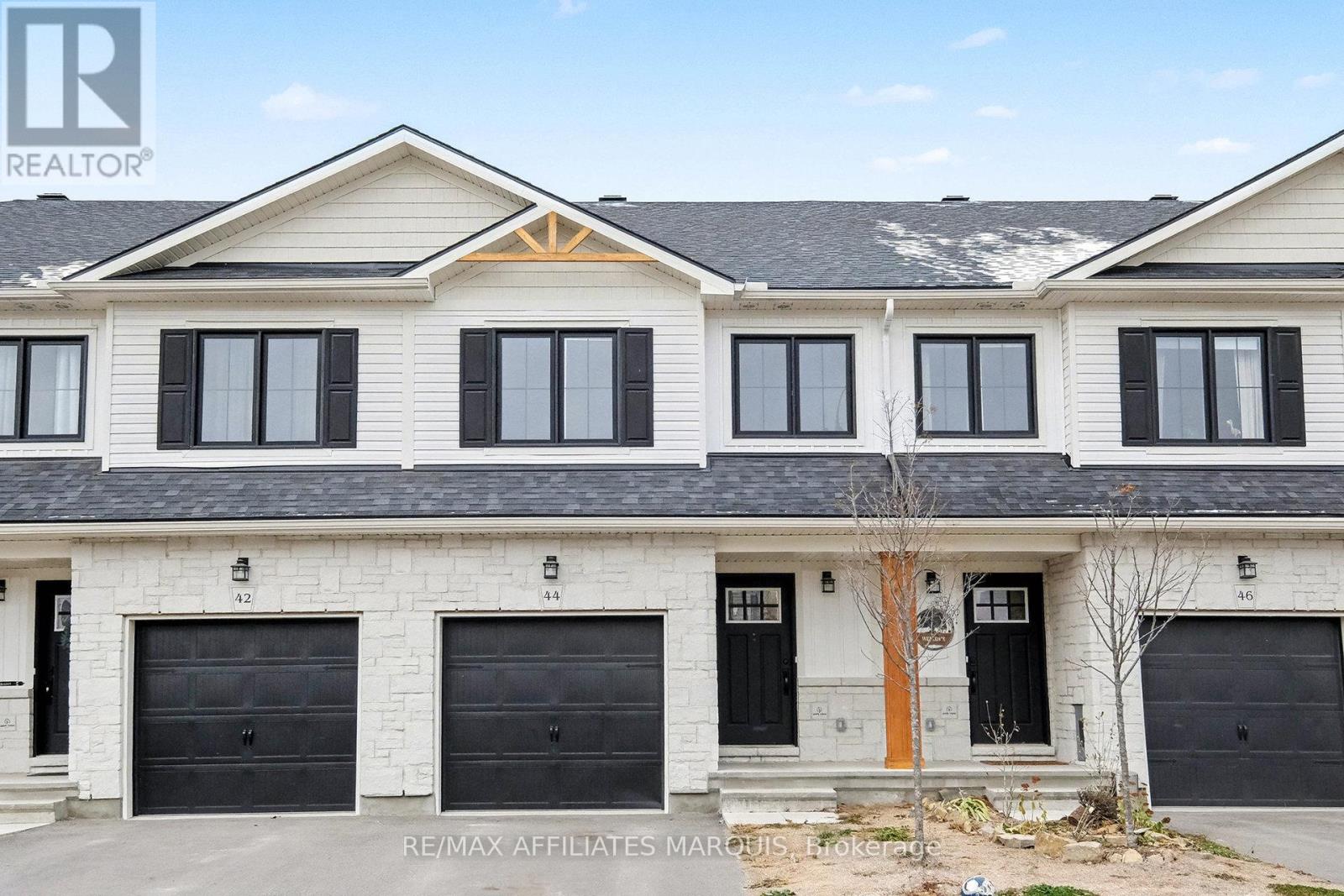 44 WHITCOMB CRESCENT