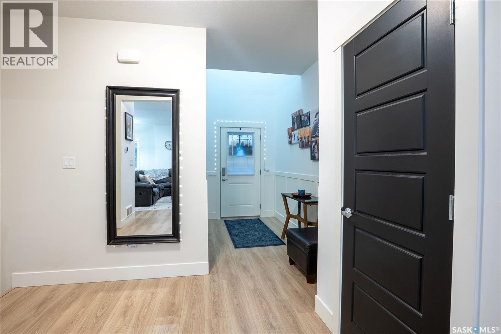 96 900 St Andrews LANE