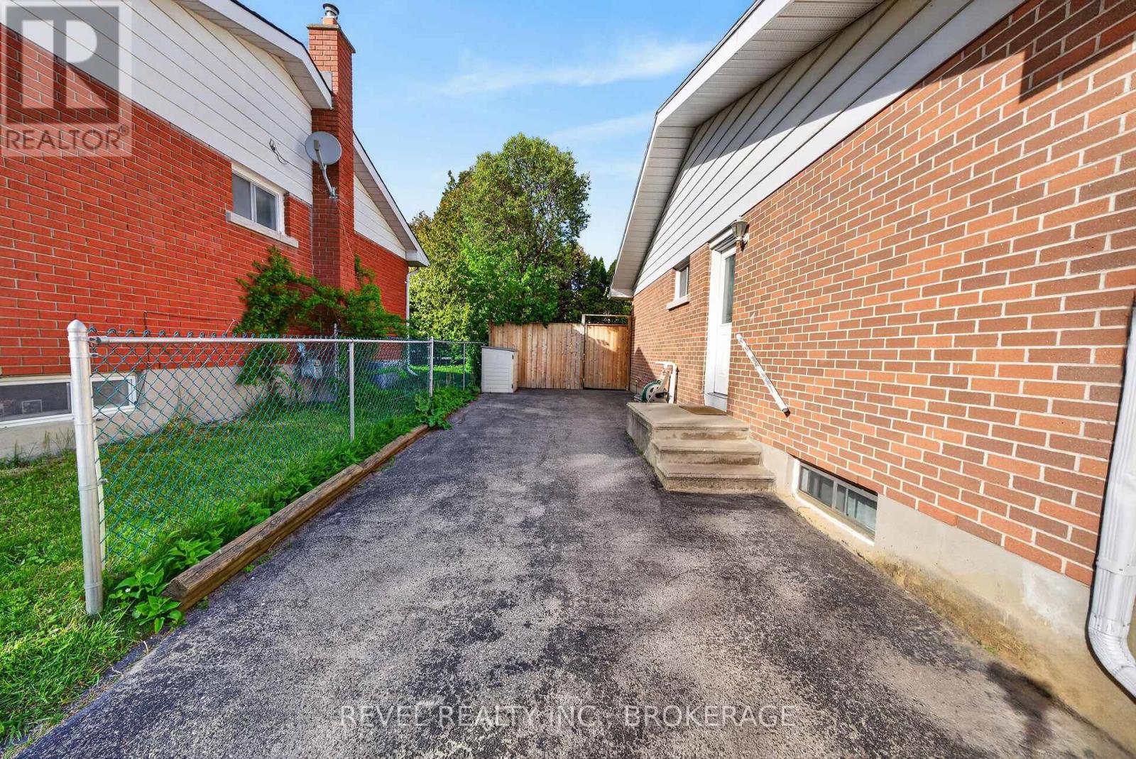 136 BRAEMAR ROAD