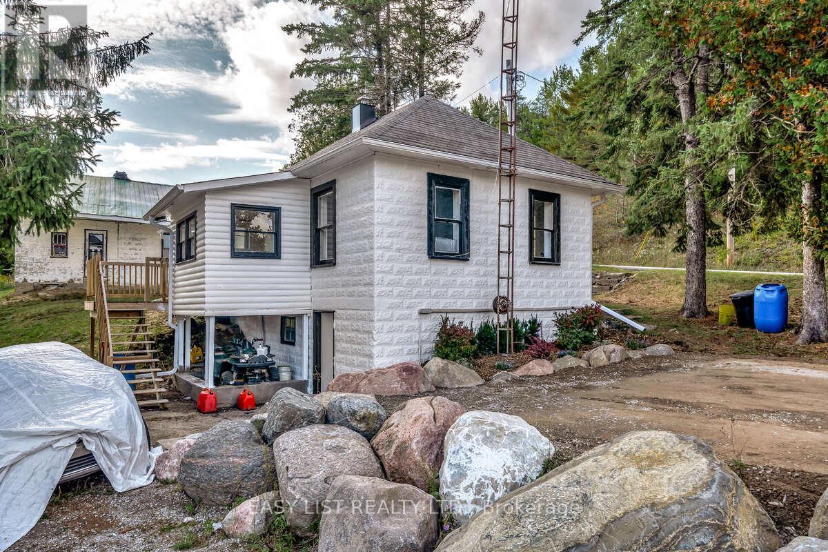 A AND B - 622 DRUM ROAD