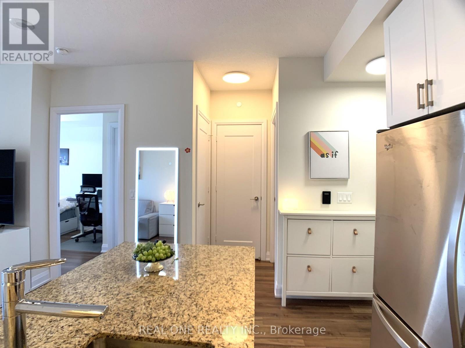 1508 - 18 GRAYDON HALL DRIVE