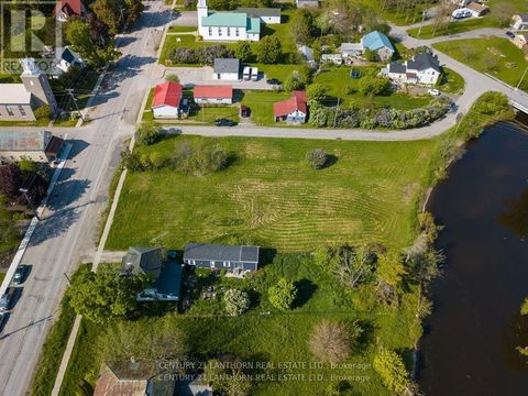 35 MILL STREET Prince Edward County (Ameliasburg Ward) ON K0K1L0