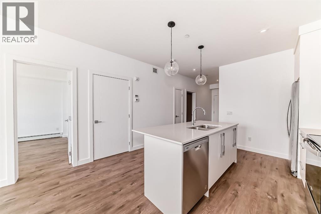 1408, 60 Skyview Ranch Road NE