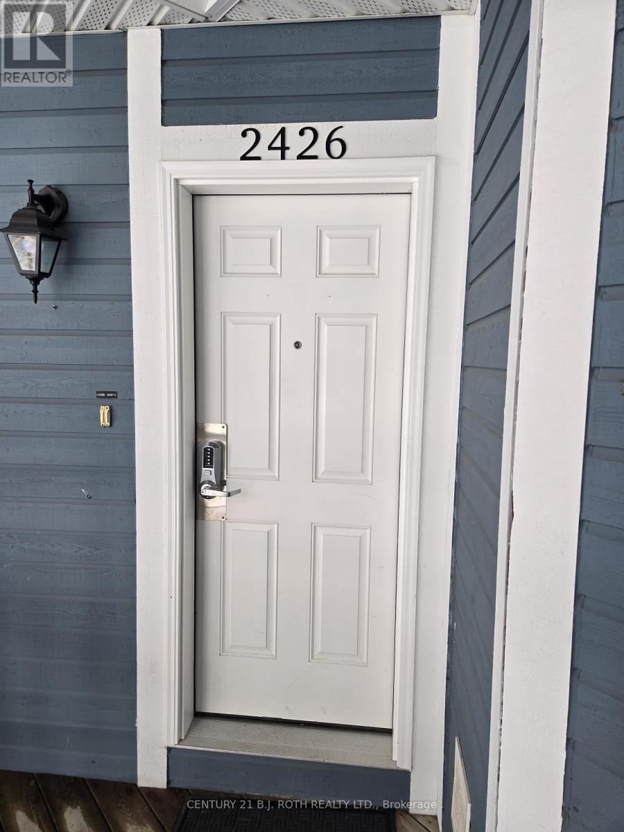 2426, 2427 - 90 HIGHLAND DRIVE