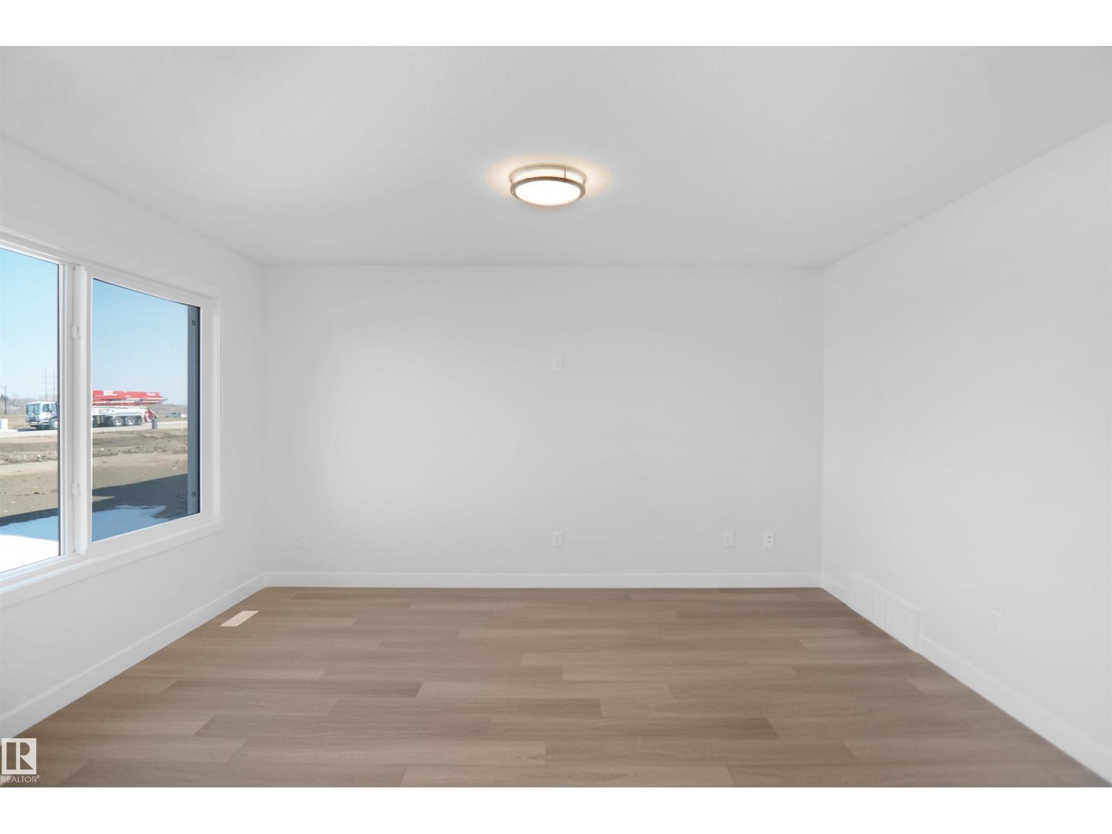 4383 Clayton WY SW