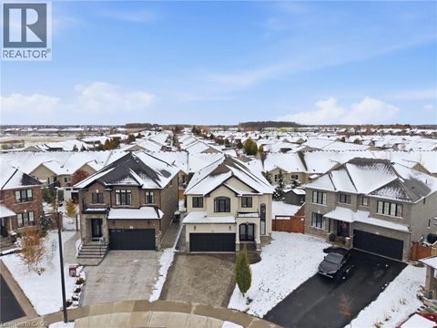 16 FESTIVAL Way Binbrook ON L0R1C0