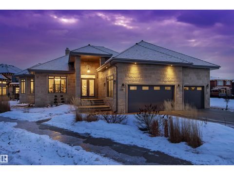 2796 WHEATON DR NW Edmonton AB T6W2M6
