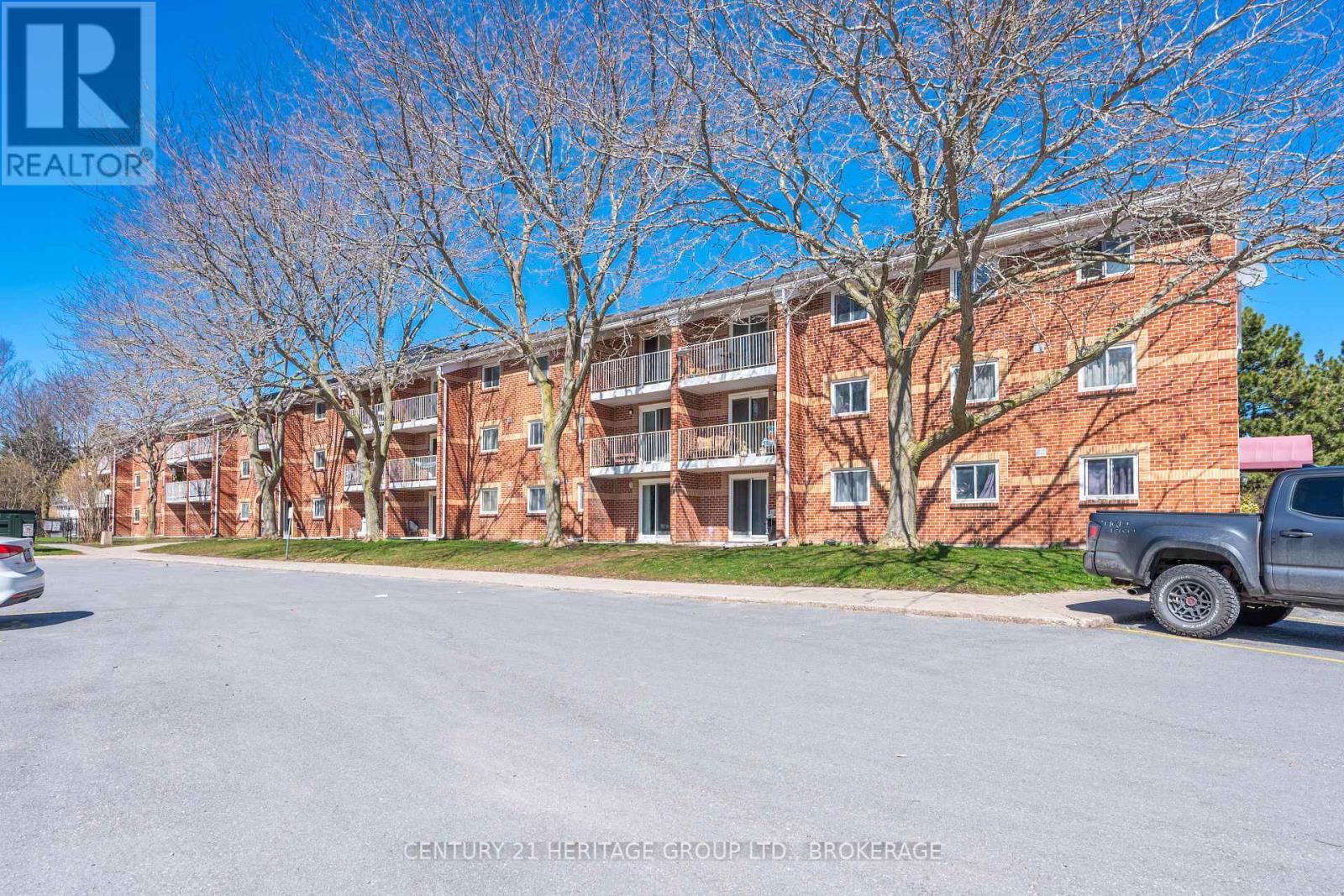 203 - 573 ARMSTRONG ROAD
