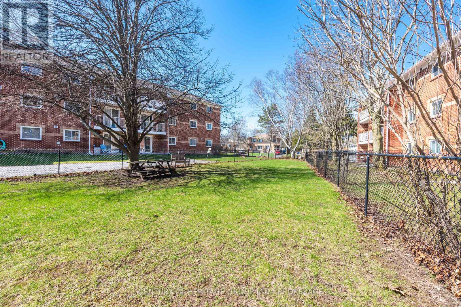 203 - 573 ARMSTRONG ROAD