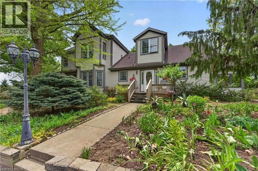 136 MOUNTAIN Street