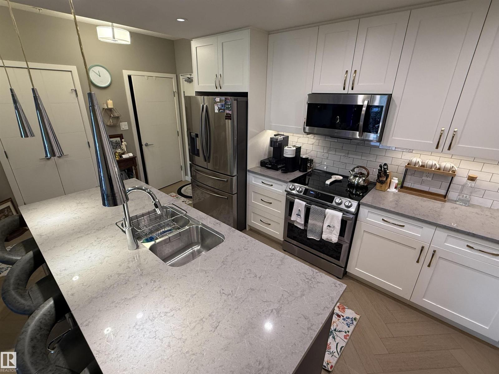 #339 1154 ADAMSON DR SW