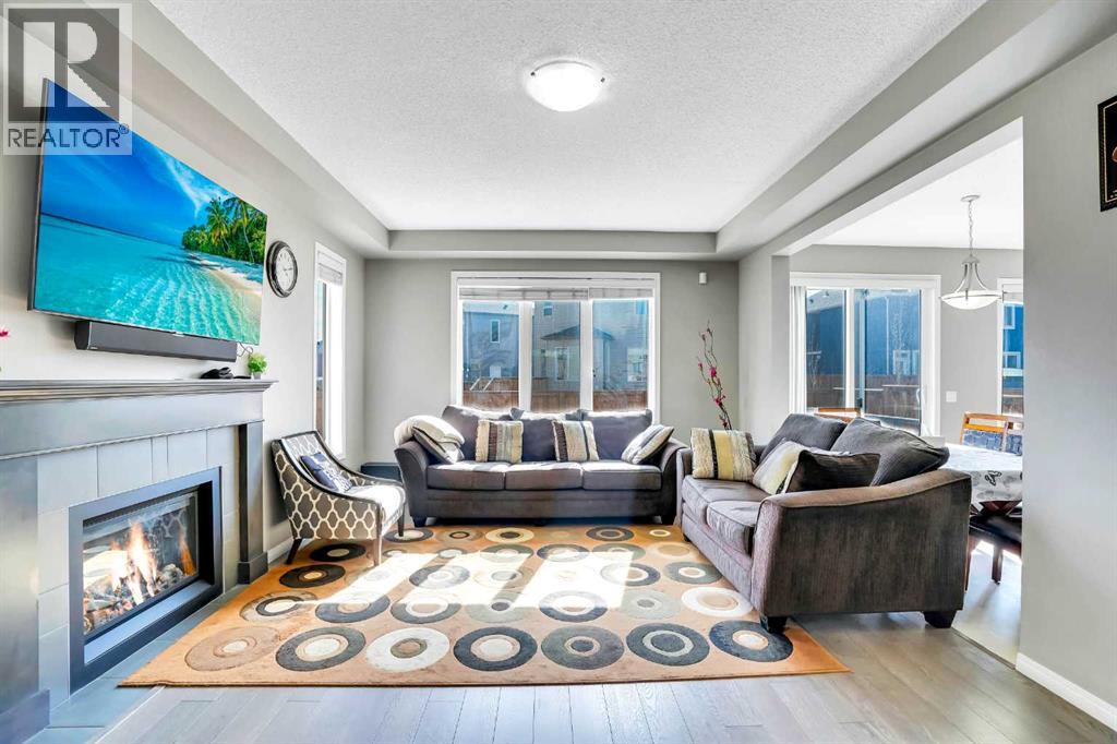 76 Cityscape Grove NE