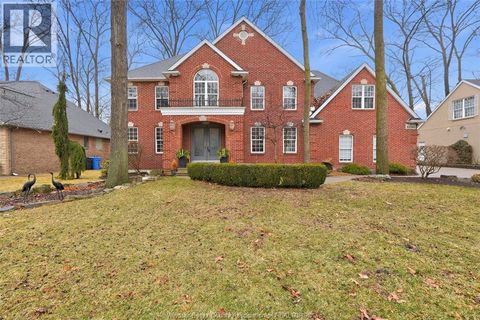 2230 SUZANNE LaSalle ON N9N2K3