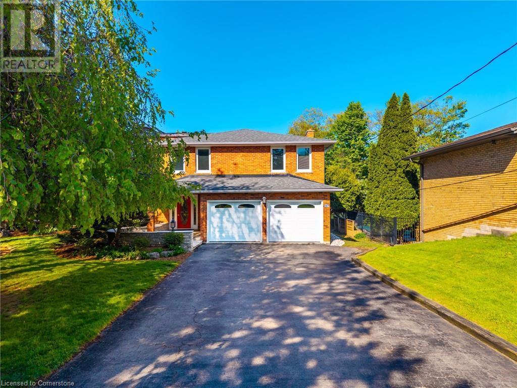 887 MONTGOMERY Drive