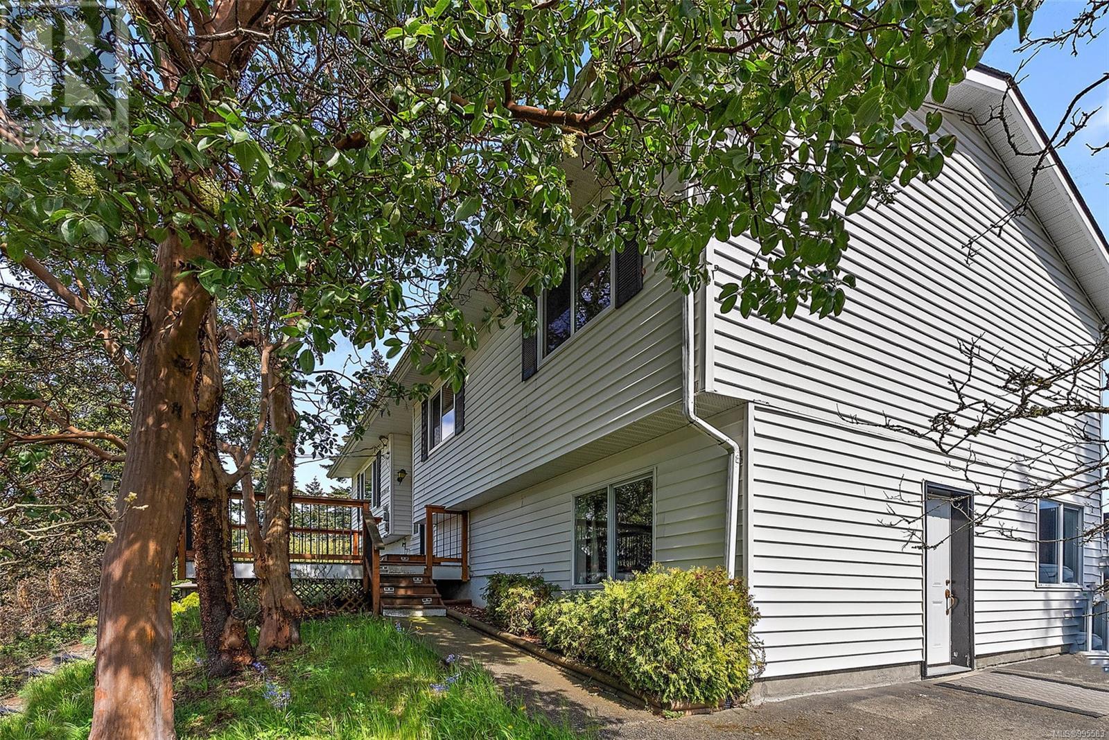 2475 Skedans Rd