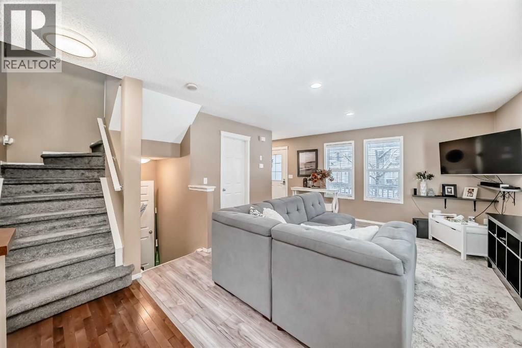 32 Country Village Lane NE