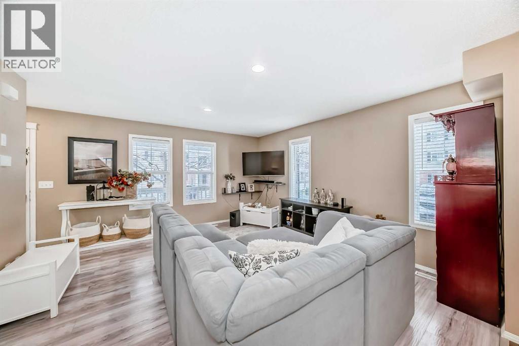 32 Country Village Lane NE