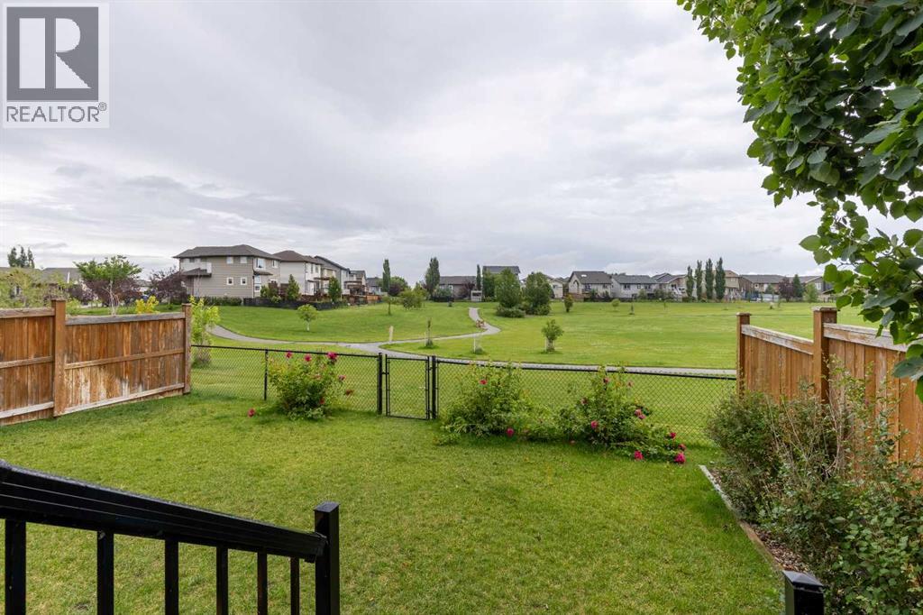 1047 Keystone Grove W