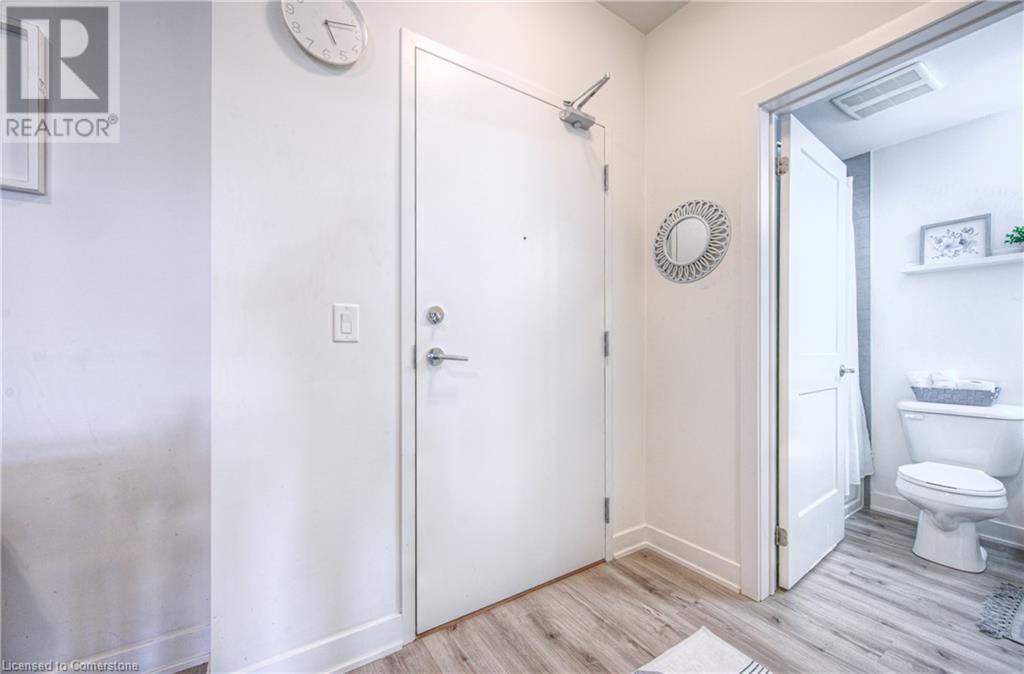 110 FERGUS Avenue Unit# 420