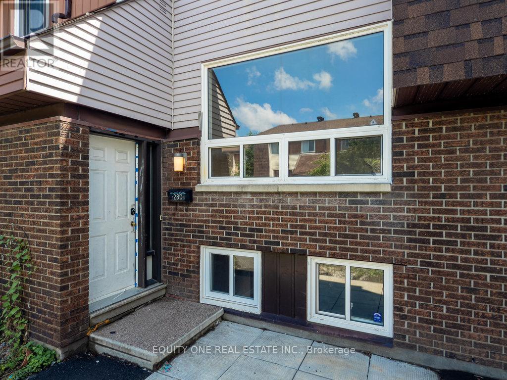 28D WOODVALE GREEN