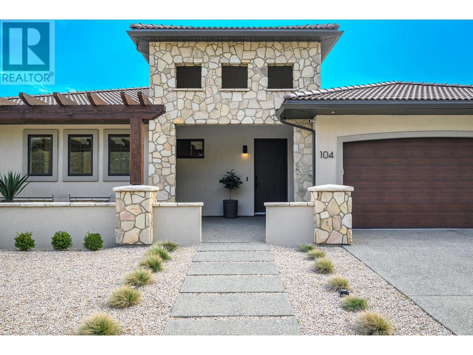 104 Silversage Lookout Court