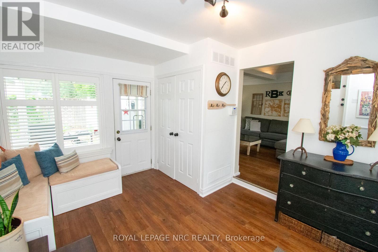 87 LAKEPORT ROAD N